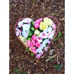Coeur de fleurs artificielles | Grossiste fleuriste | Fait main France